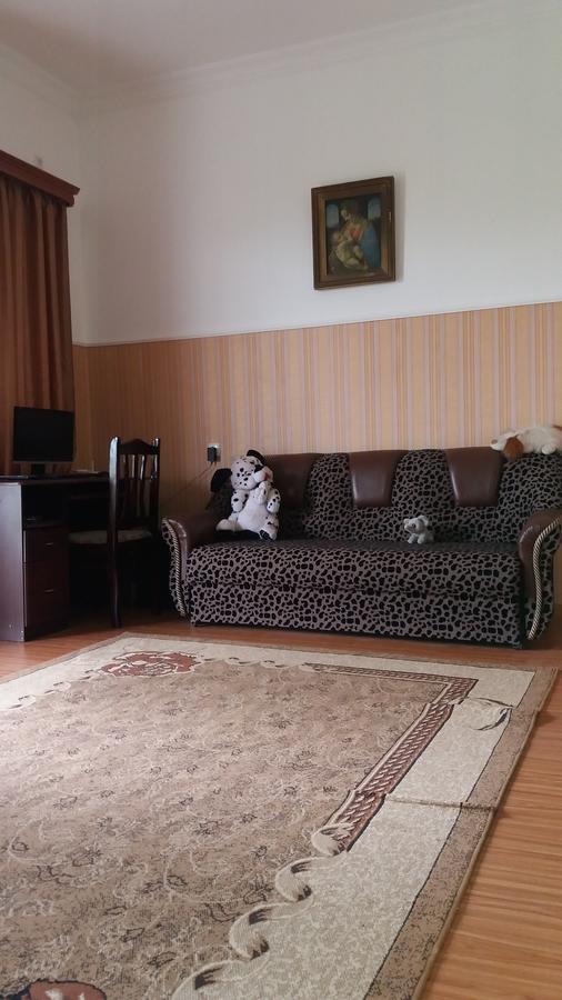 Guest House Fazisi Kutaisi Zewnętrze zdjęcie
