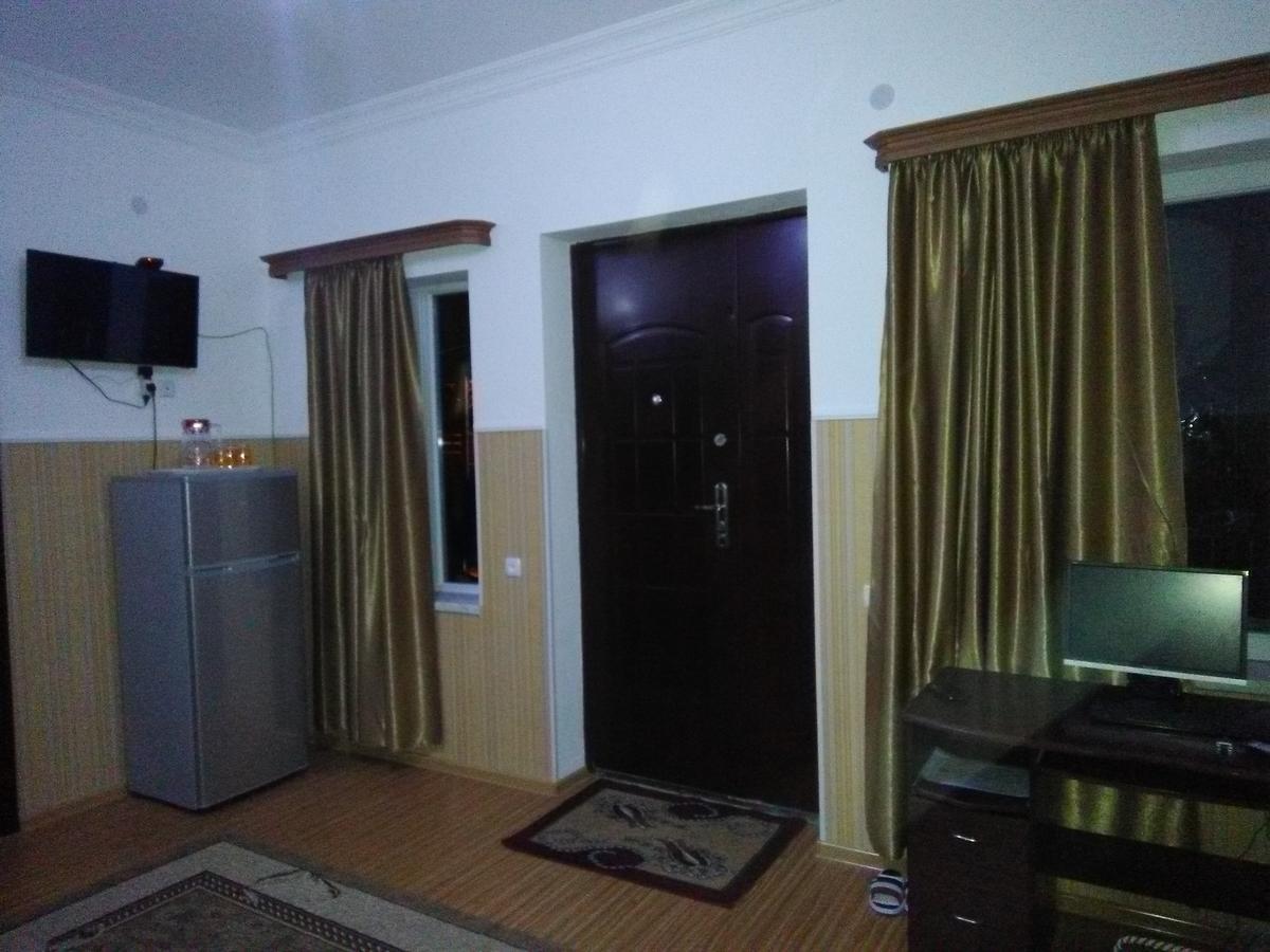 Guest House Fazisi Kutaisi Zewnętrze zdjęcie
